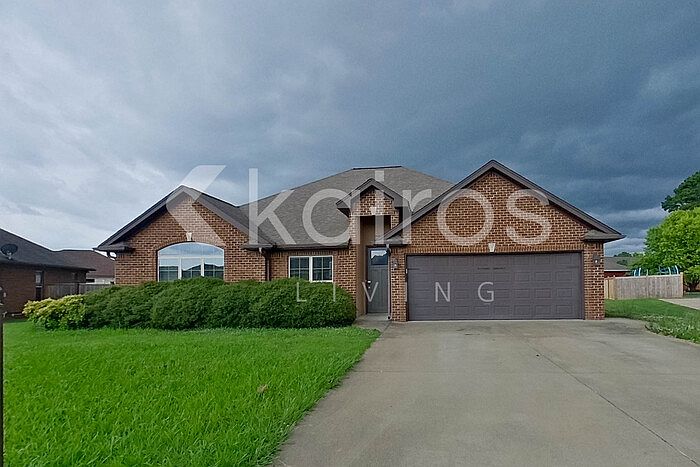 1st image of 122 Cottonwood Dr