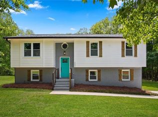 350 Roundup Trl, Ellenwood, GA 30294