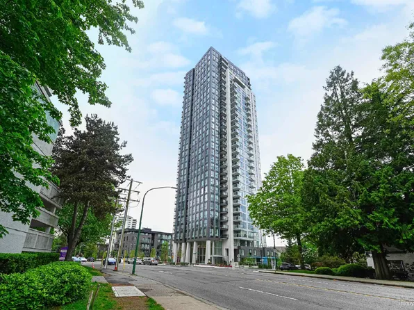 5685 Halley Ave #1909, Burnaby, BC V5H 2P9