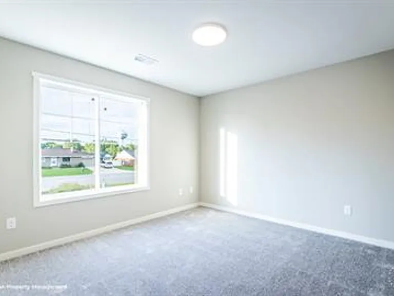 1146 Four Mile Rd NW — Photo 13