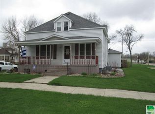 640 3rd Ave, Sheldon, IA 51201