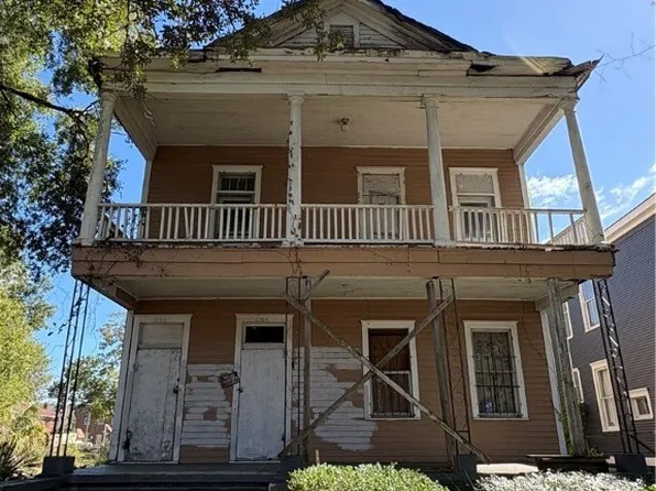 1706 Barnard Street, Savannah, GA 31401