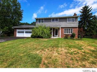 7665 Somerset Ln, Manlius, NY 13104