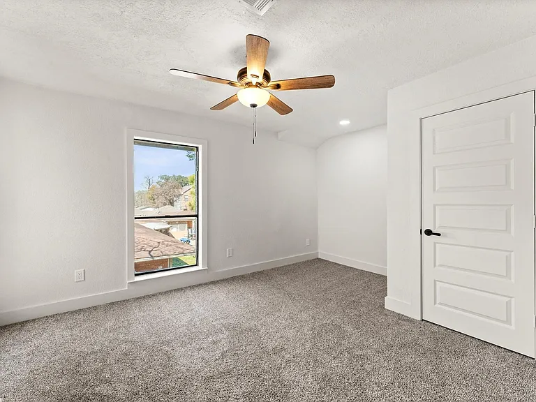 3725 Griggs Rd — Photo 26