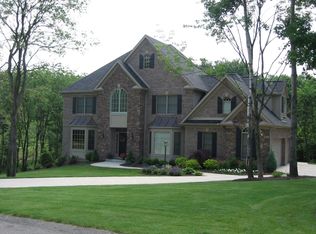 121 Field Brook Ln, Gibsonia, PA 15044