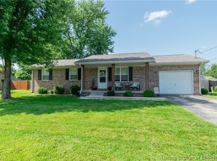 958 York Road, Scottsburg, IN 47170