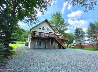 983 Brentwood Dr, Lake Ariel, PA 18436