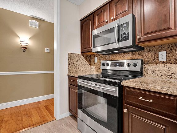 2nd image of 9228 Chelsea Drive