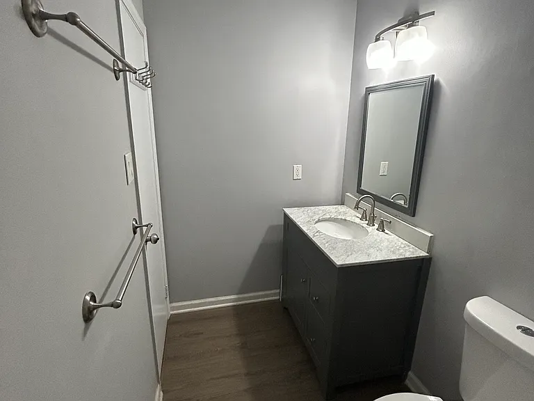 448 Saint Giles Ct — Photo 23