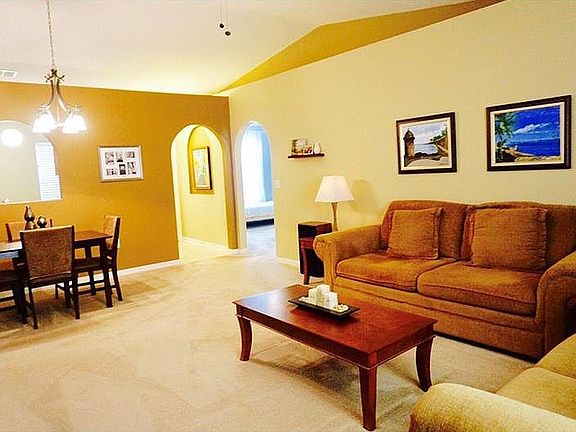 3rd image of 3946 Warbler Dr