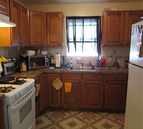 2nd image of 8775 115th St