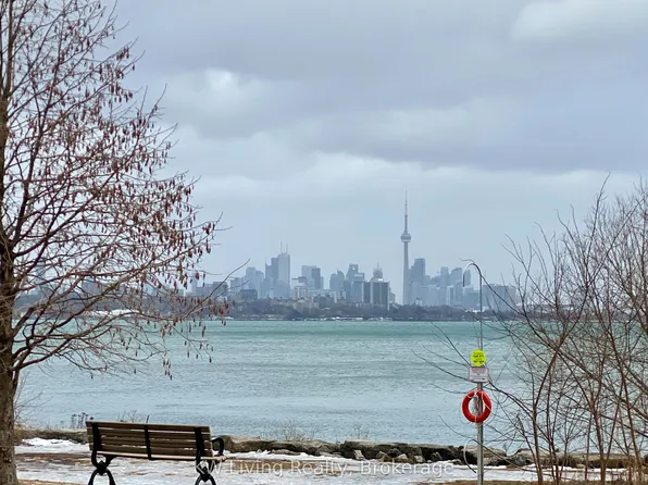 38 Annie Craig Dr, Toronto, ON