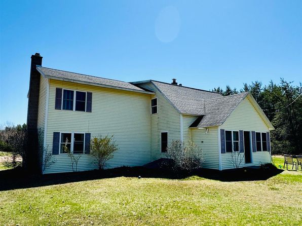 461 Cherry Creek Rd, Marquette, MI 49855