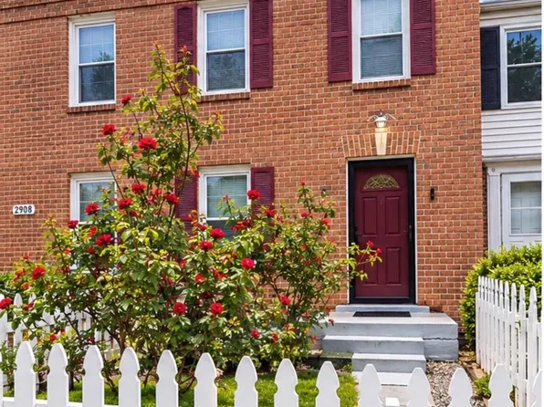 2908 Wren Ct, Woodbridge, VA 22191