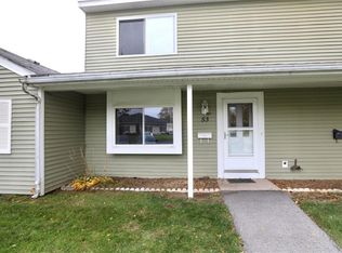 53 Hobbes Ln, Rochester, NY 14624