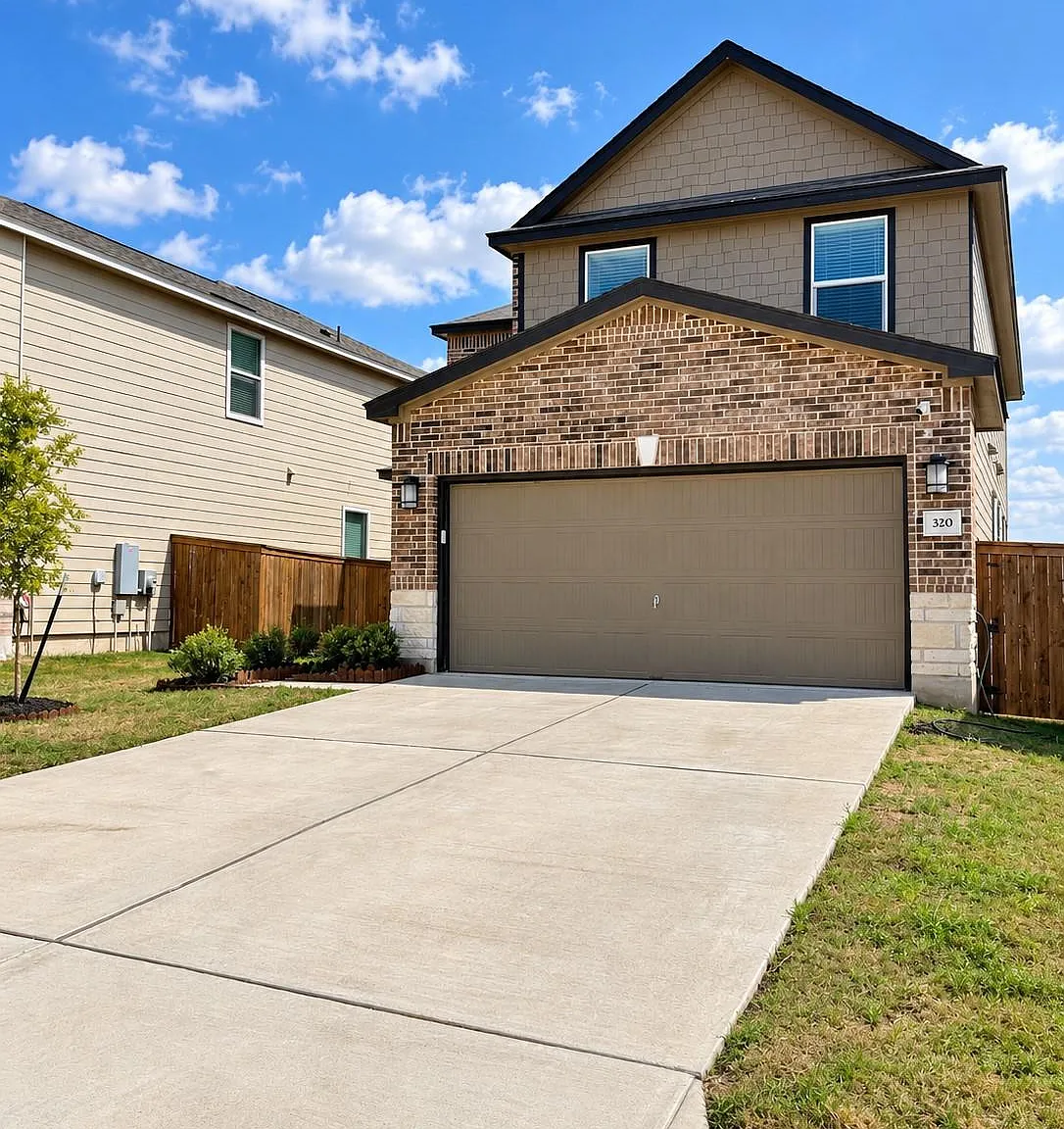 3 bed, 2.5 bath, 2314 sqft, $1,650 — Photo 1