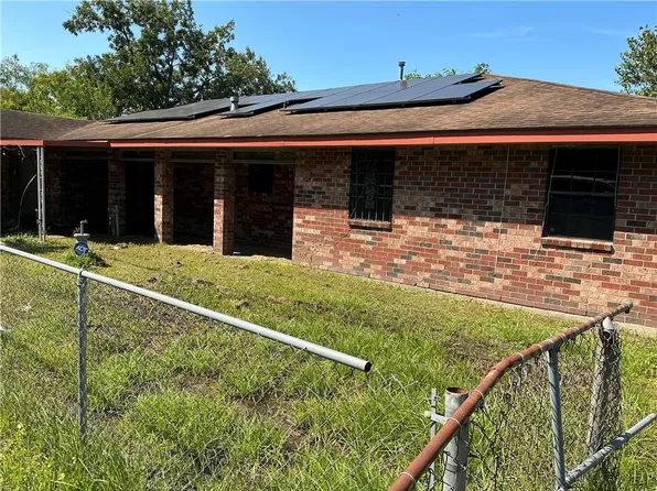 117 Shadowbrook Ln, La Place, LA 70068