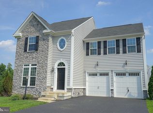1 Clear Spring Ln, Fredericksburg, VA 22405