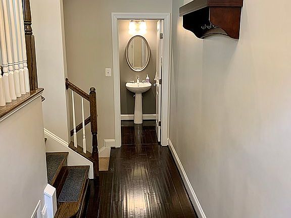 3rd image of 3910 Madison Mews