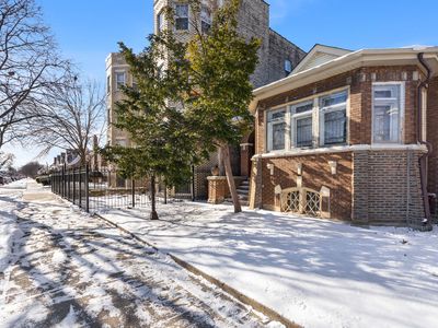 8152 S Wood St, Chicago, IL, 60620