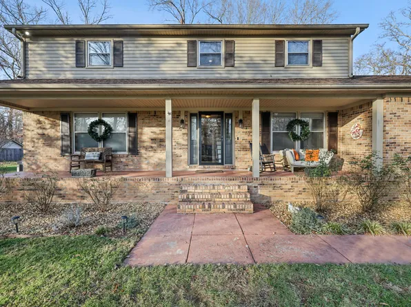 105 Regwood Dr, Tullahoma, TN 37388