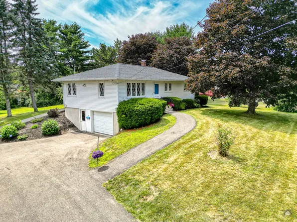 12 Marlboro Avenue, Augusta, ME 04330