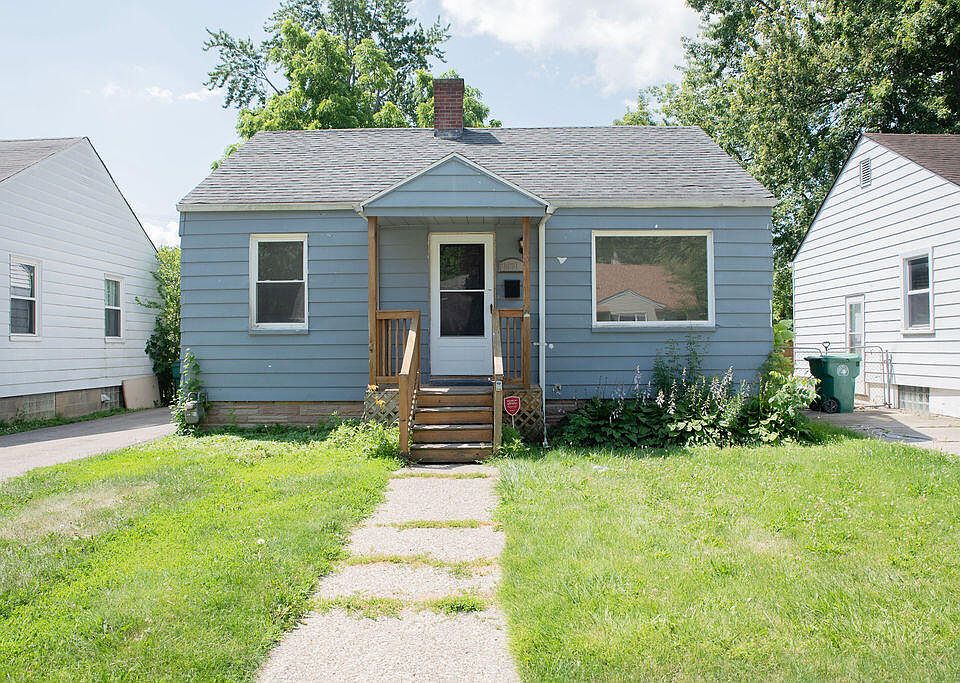 1st image of 28691 Marquette St
