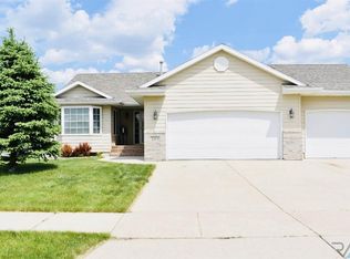 4204 S Galway Ave, Sioux Falls, SD 57106