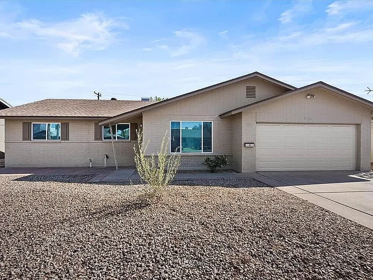 3101 S Dromedary Dr — Photo 1