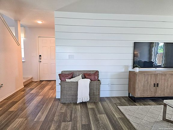 5th image of 6035 BLUESTEM WAY