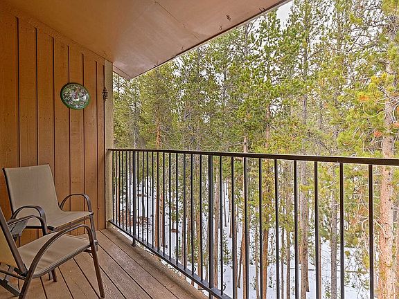 Private balcony 