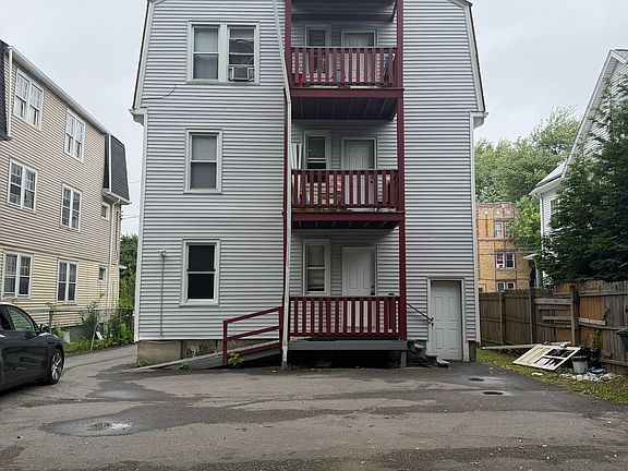 5th image of 140 Enfield Street