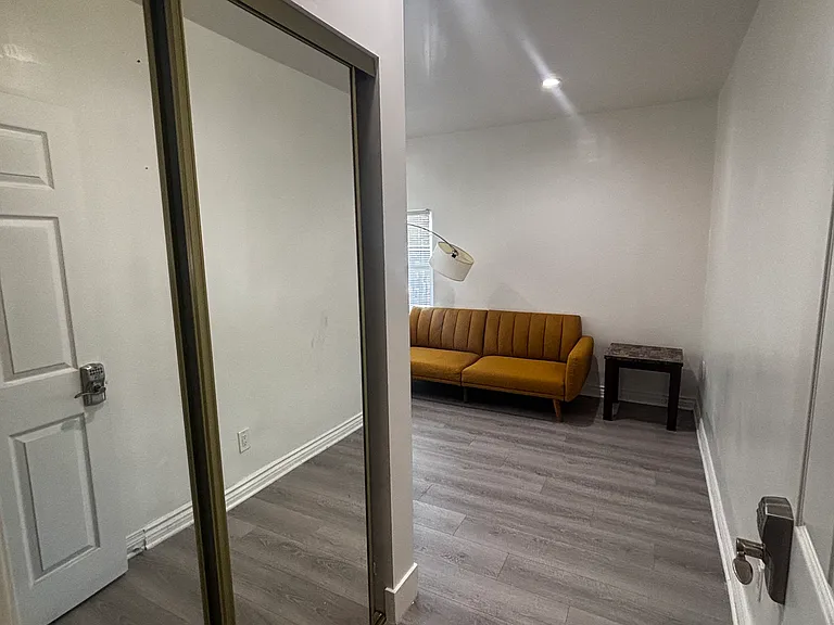 2903 Van Buren Pl #4 — Photo 10