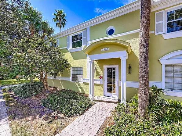 3893 Pompano Dr SE, Saint Petersburg, FL