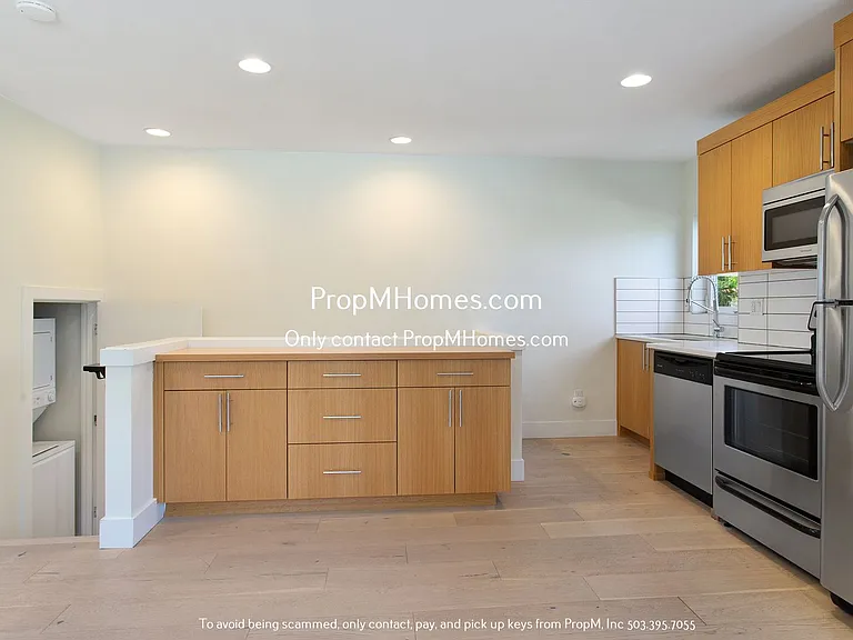 4127 N Michigan Avenue — Photo 6