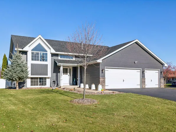 7605 173rd St W, Lakeville, MN 55044