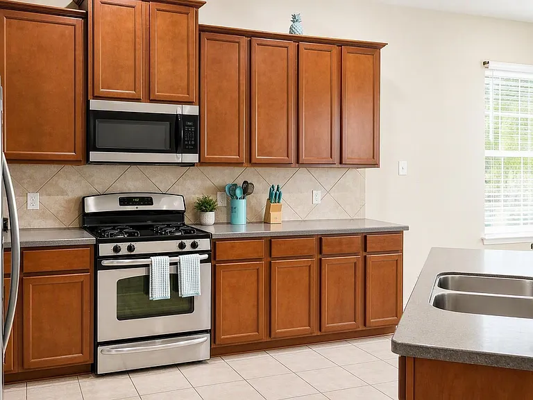 25306 Basil Brook Ct — Photo 10