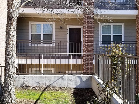 3rd image of 2310 Elliott Ave APT 114