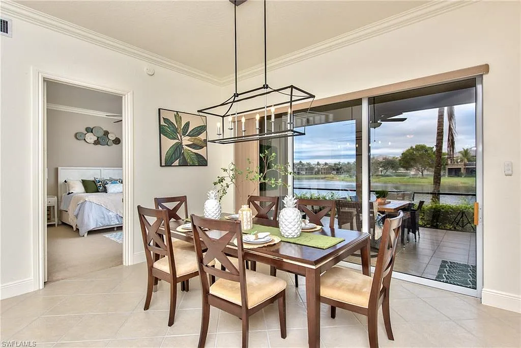 3 bed, 3.0 bath, 2237 sqft, $3,000 — Photo 4