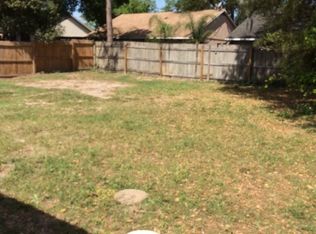 1423 High Knoll Dr, Brandon, FL 33511