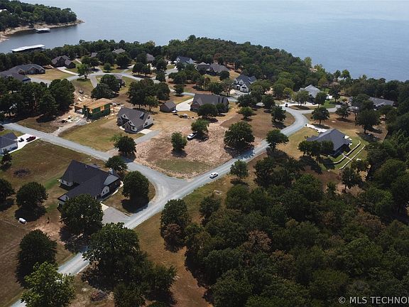 3rd image of 4299 Loop