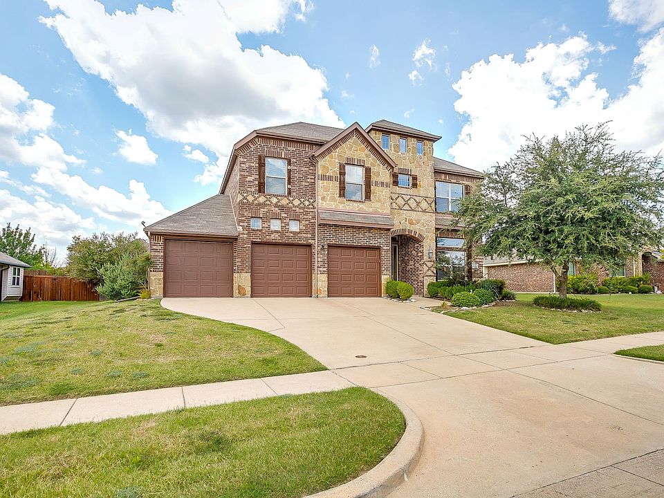 1st image of 110 Fieldview Dr