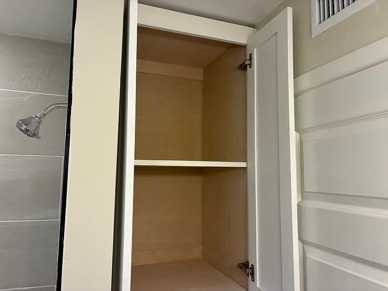 705 E Bustamante St #6 — Photo 20