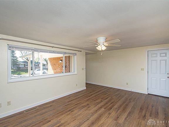 5th image of 6119 Buckman Dr
