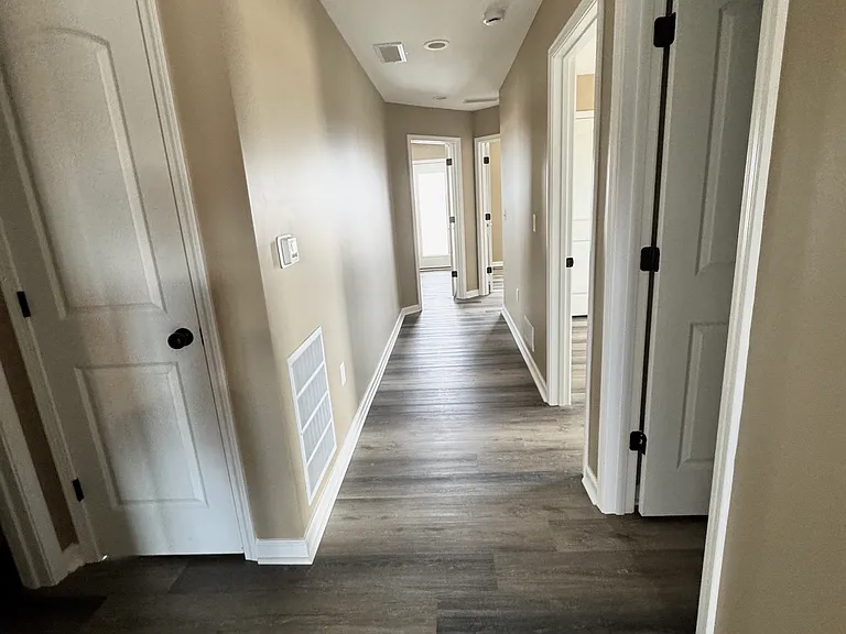 7034 Caravan Dr — Photo 6