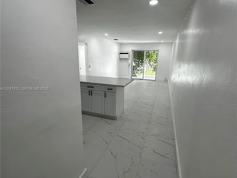 1945 NW 29th St #A5 — Photo 1