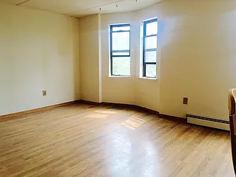 Rented by Rapid Realty Cobble Hill