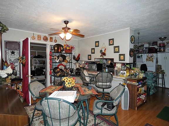 5th image of 101 Baker Dr