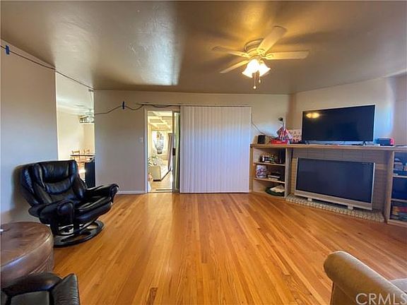 3rd image of 127 La Entrada Ave
