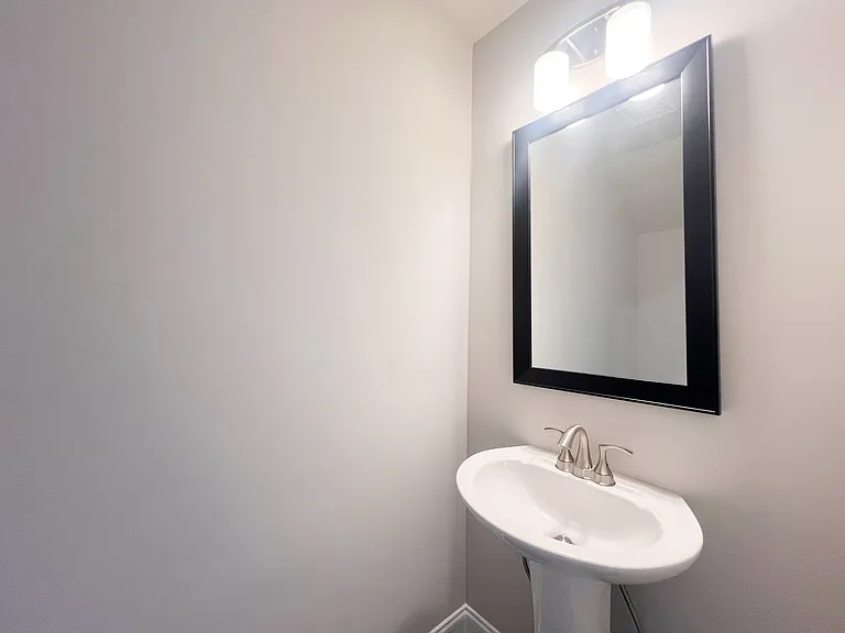 104 Keel Ln — Photo 13